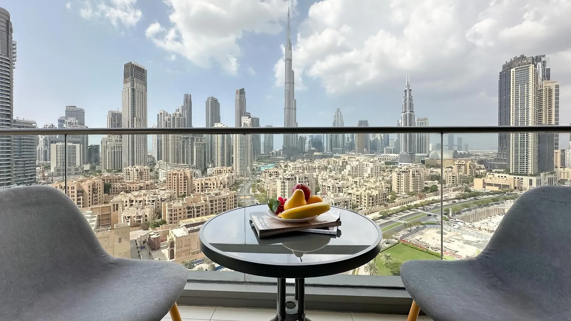 Trophy - Burj Khalifa View Serenity Suite contacts
